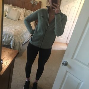 Patagonia women’s better sweater fleece Jacket